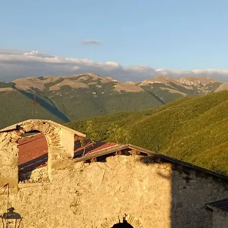 Dom wakacyjny La Casa Della Rocca