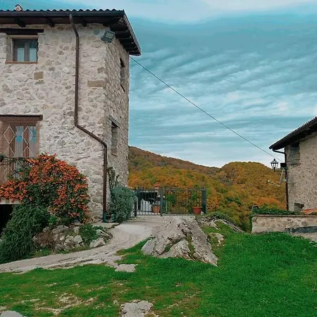 Ferienhaus La Casa Della Rocca *