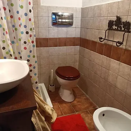 La Casa Della Rocca Ferienhaus Rocca di Fondi