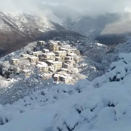 La Casa Della Rocca