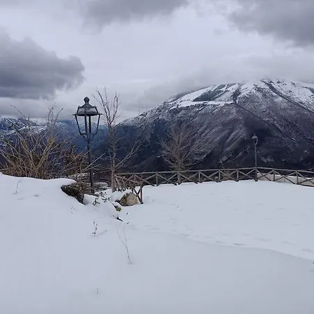 Ferienhaus La Casa Della Rocca *